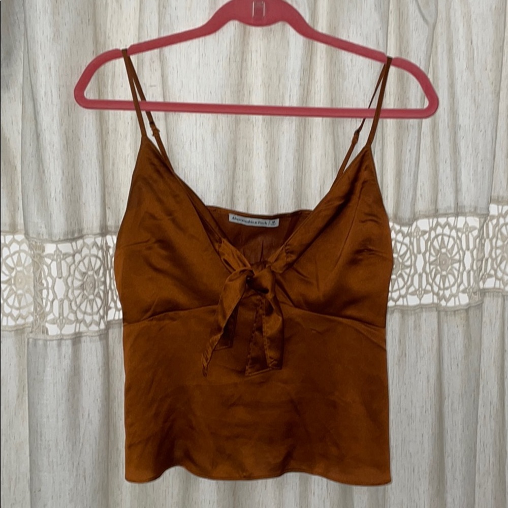 Abercrombie & Fitch Women’s Satin Tie front top
